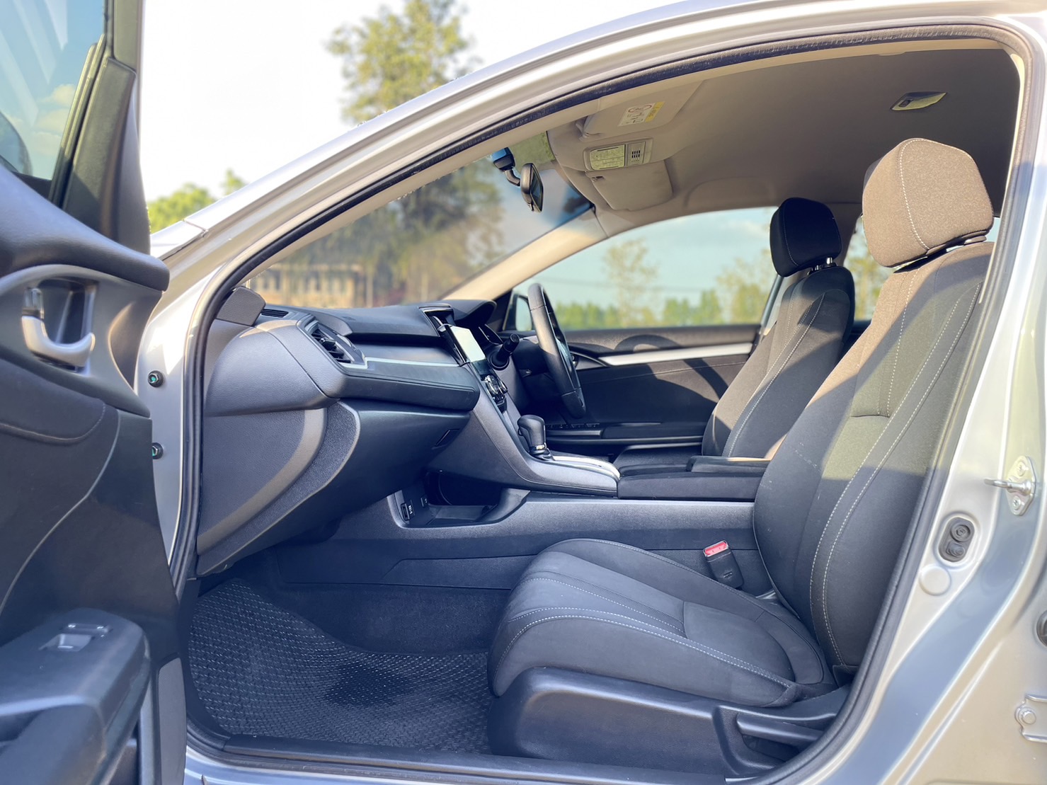 Honda Civic 1.8 E Sedan AT ปี 2017