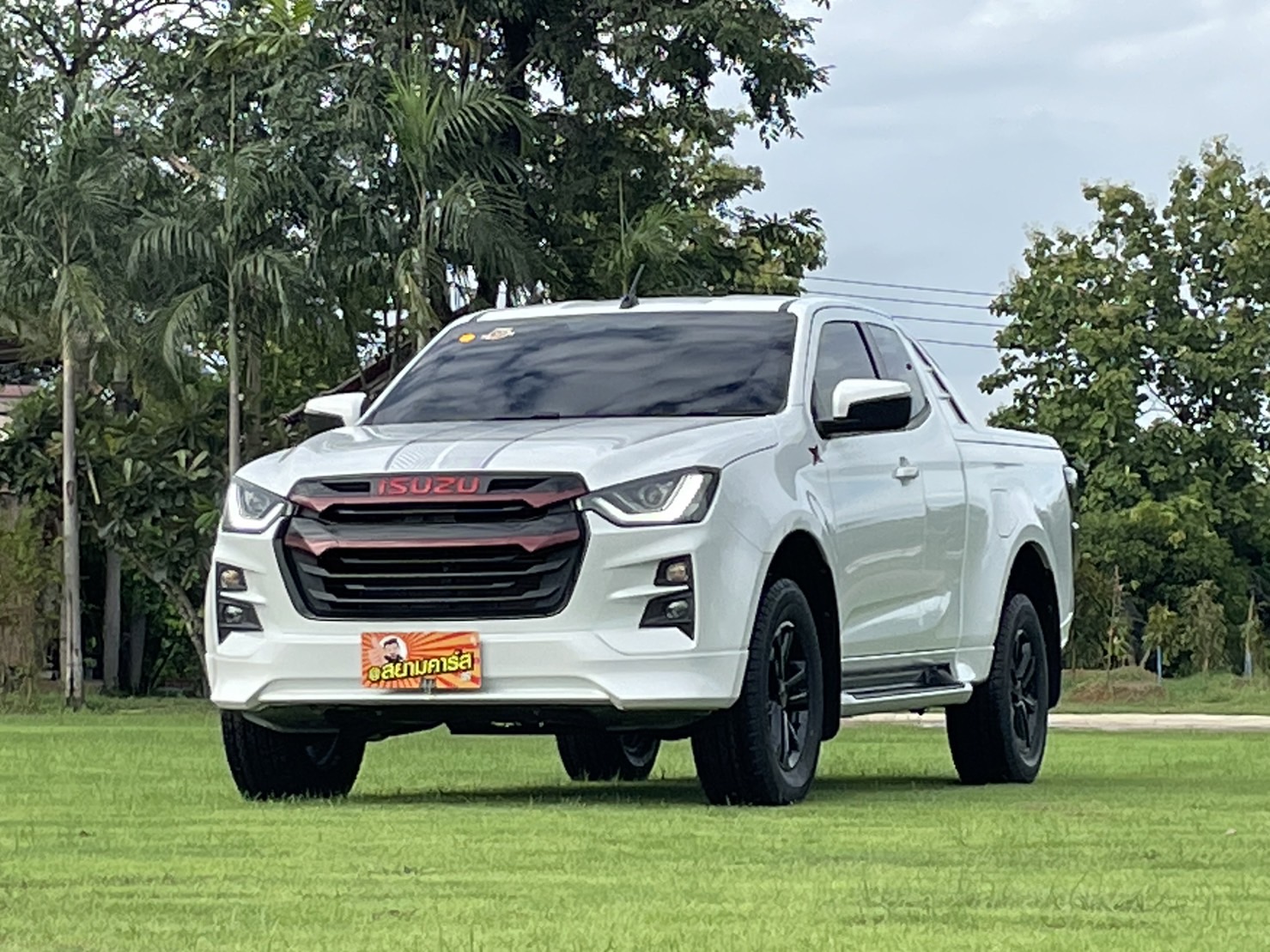 Isuzu D-Max All New Blue Power Spacecab Hi-Lander 1.9 Ddi Z X-series MT 2022