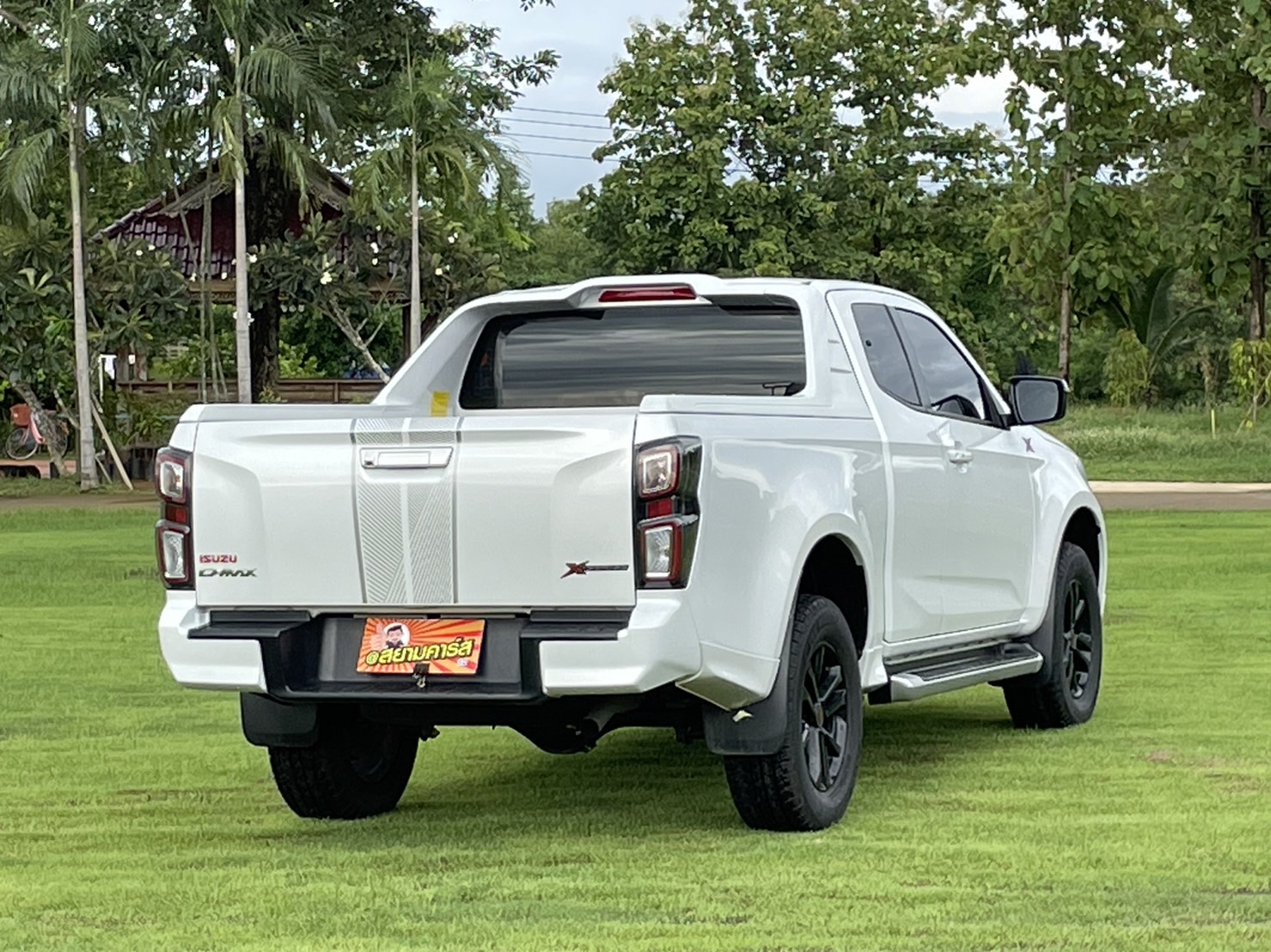 Isuzu D-Max All New Blue Power Spacecab Hi-Lander 1.9 Ddi Z X-series MT 2022