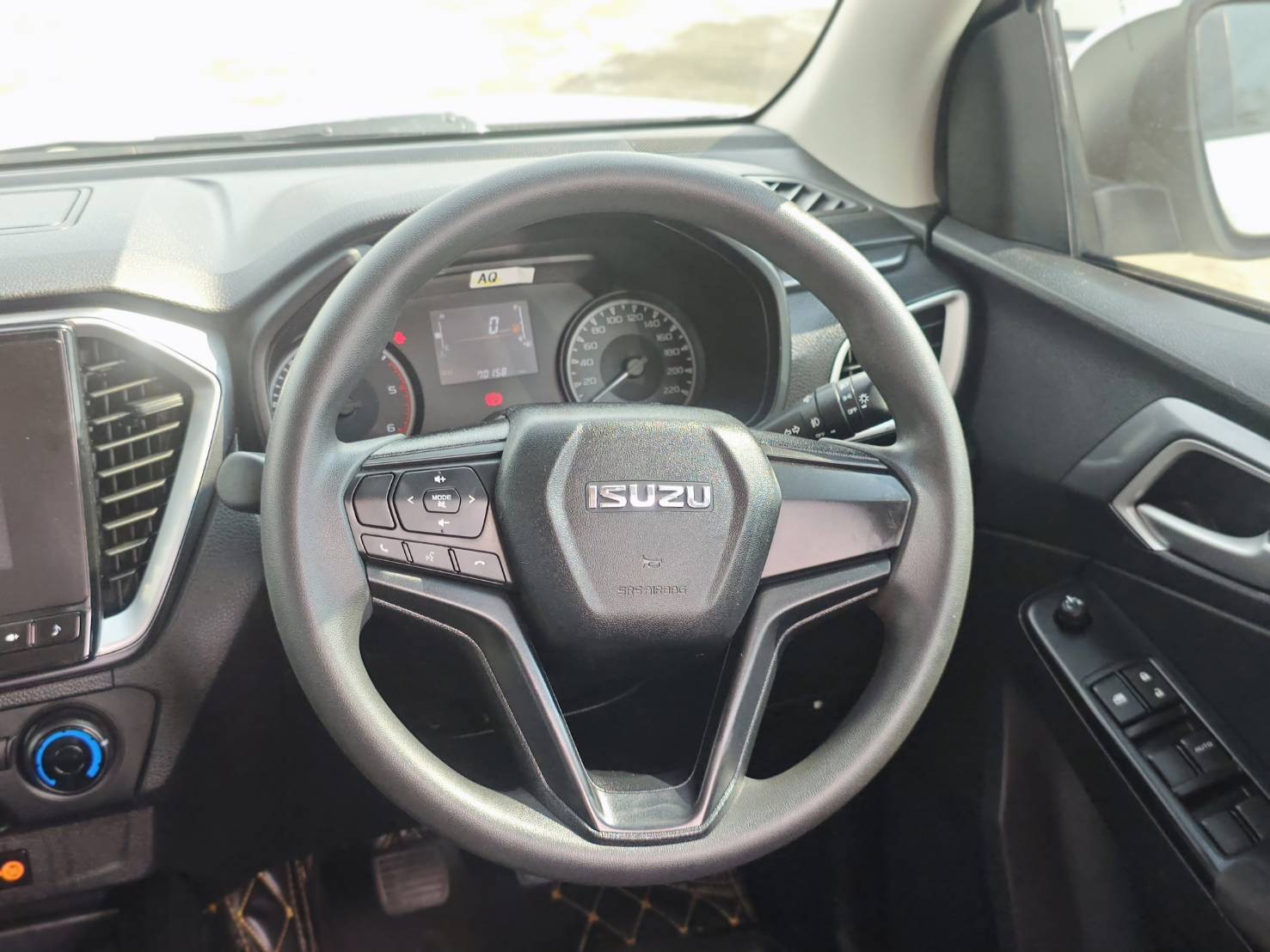 Isuzu D-Max All New Blue Power Cab-4 1.9 Ddi L MT 2021