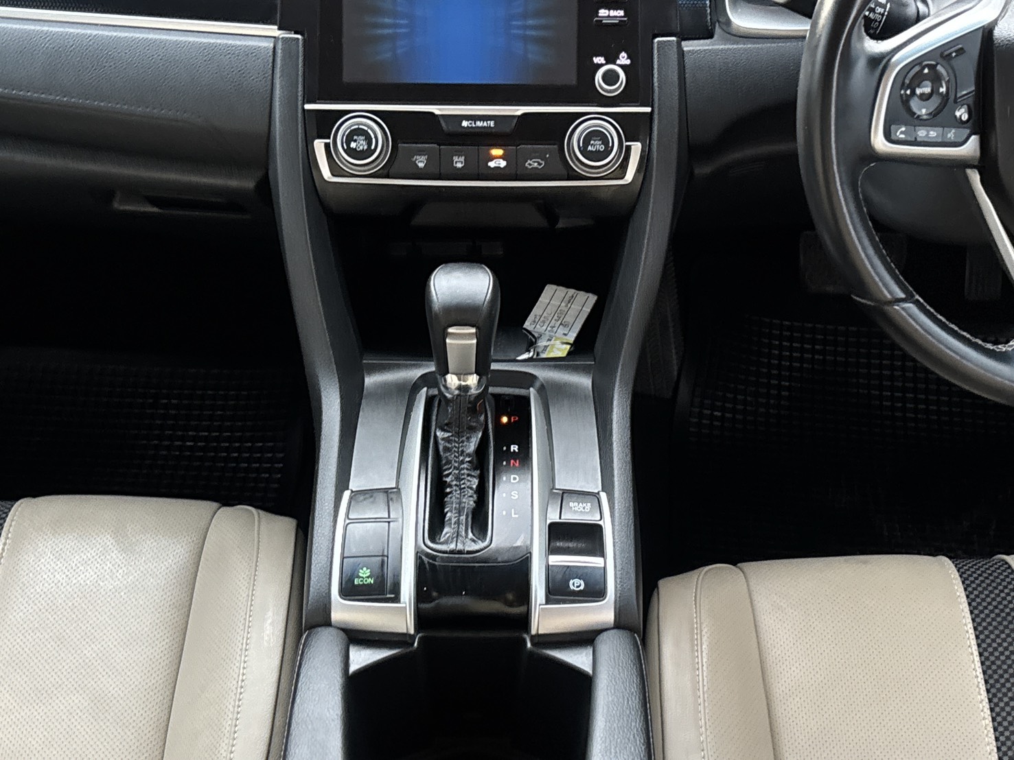 Toyota Yaris 1.2 Sport Premium AT ปี 2022