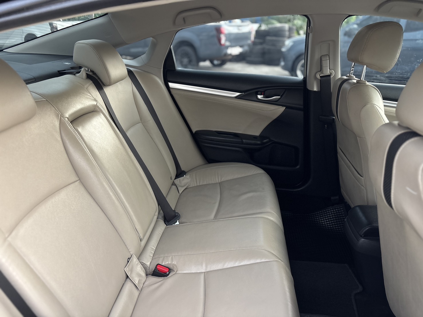 Honda Civic 1.8 EL Sedan AT 2021