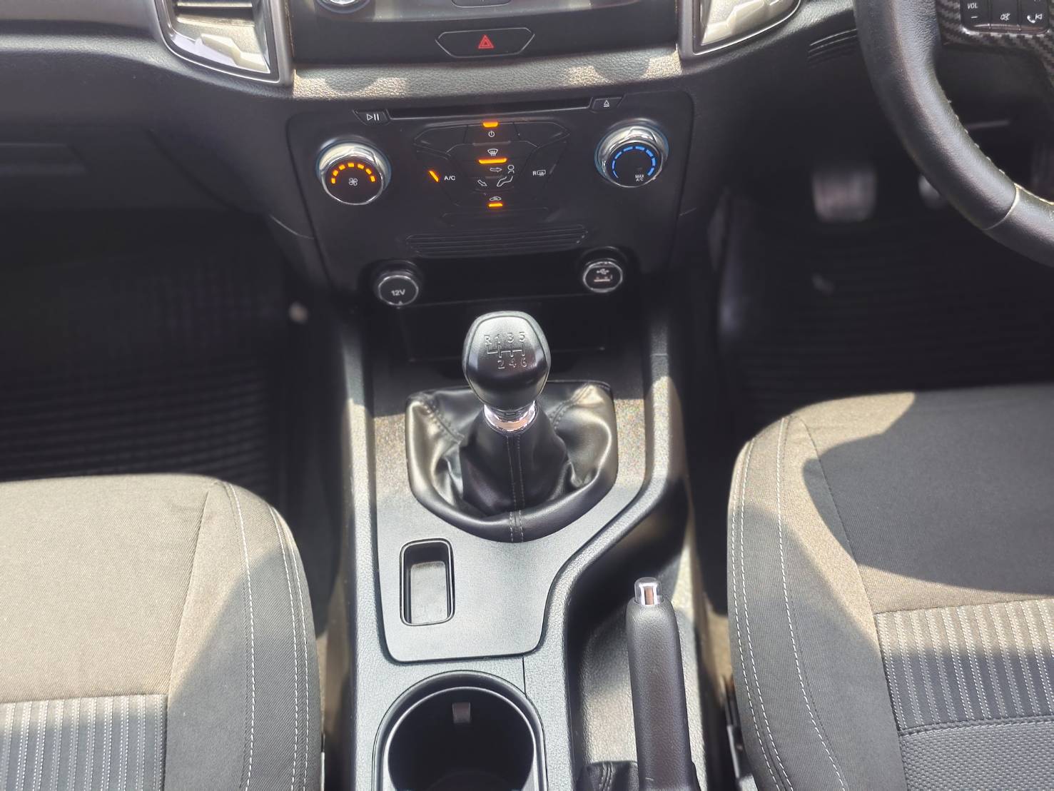 Ford Ranger All-New Double Cab 2.2 Hi-Rider XLT MT 2018