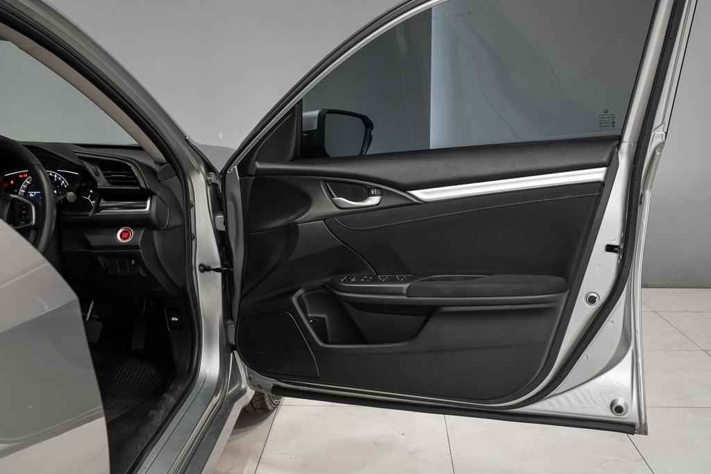 Honda Civic 1.8 E Sedan AT 2019