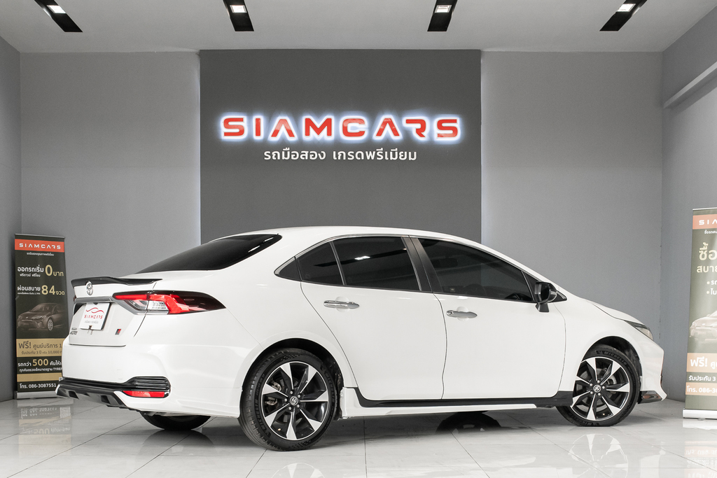 Toyota Corolla Altis 1.8 GR Sport AT ปี 2020