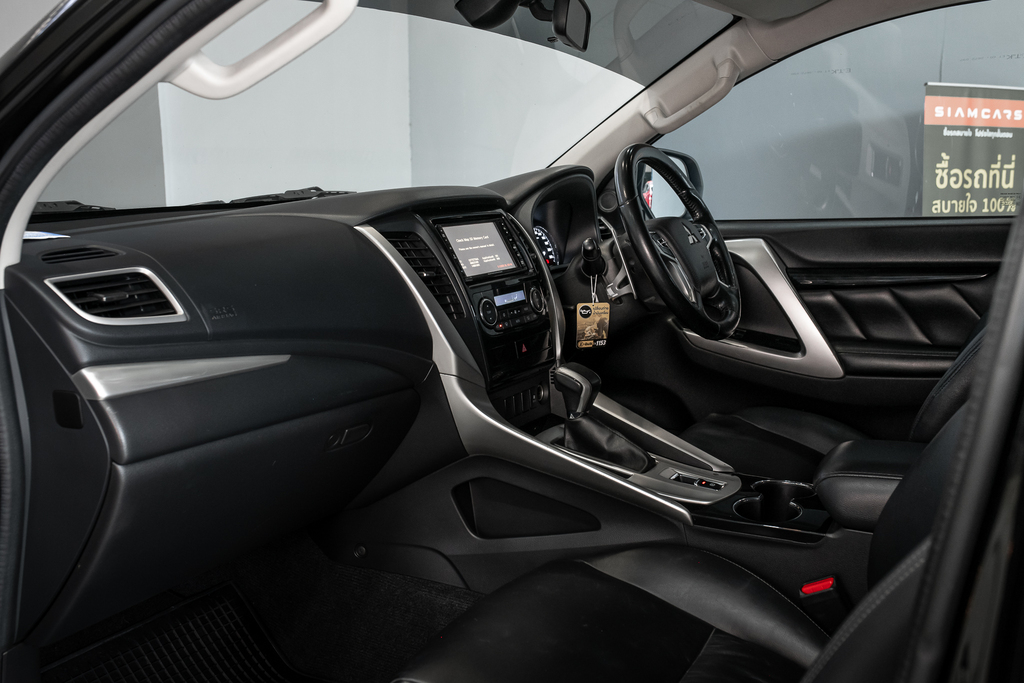 Mitsubishi Pajero Sport 2.4 GT SUV AT 2016