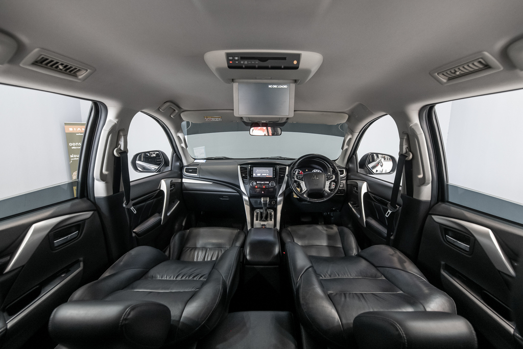 Mitsubishi Pajero Sport 2.4 GT SUV AT 2016