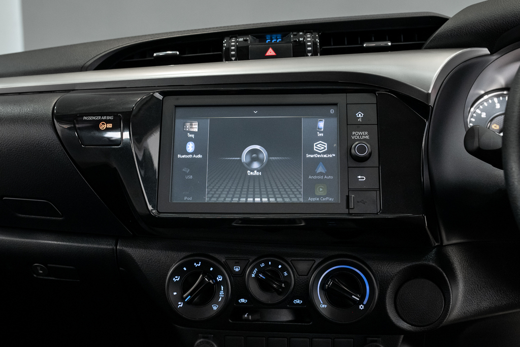 Toyota Hilux Revo Double Cab 2.4 Mid Z Edition AT 2023