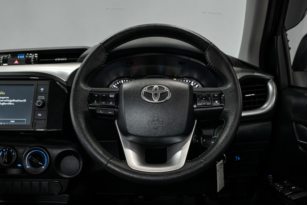 Toyota Hilux Revo Double Cab 2.4 Mid Z Edition AT 2023