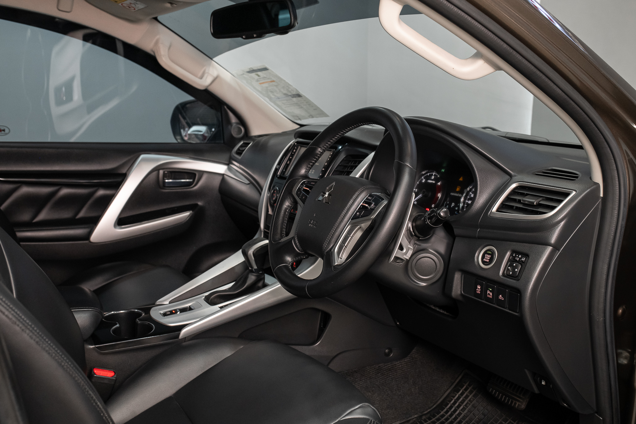 Mitsubishi Pajero Sport 2.4 GT SUV AT 2017