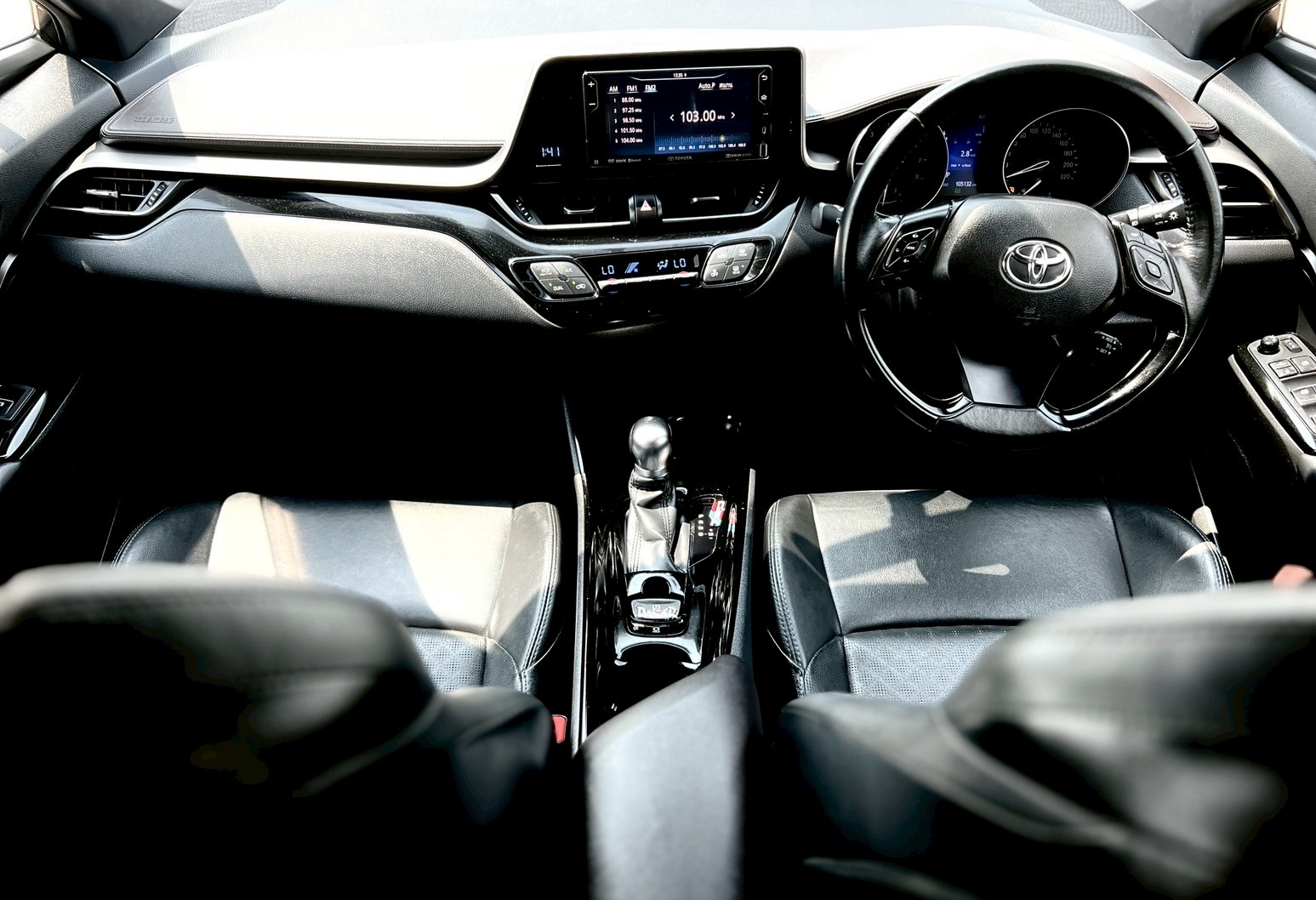 Toyota C-HR 1.8 MID SUV A/T ปี 2018