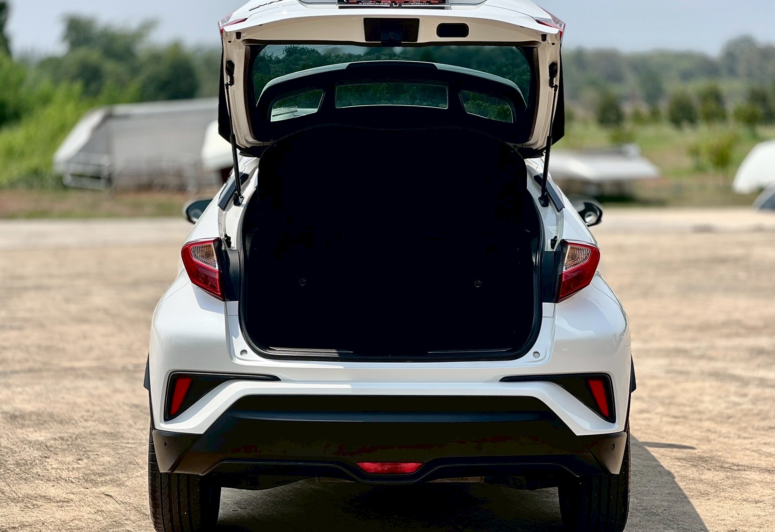 Toyota C-HR 1.8 MID SUV A/T ปี 2018