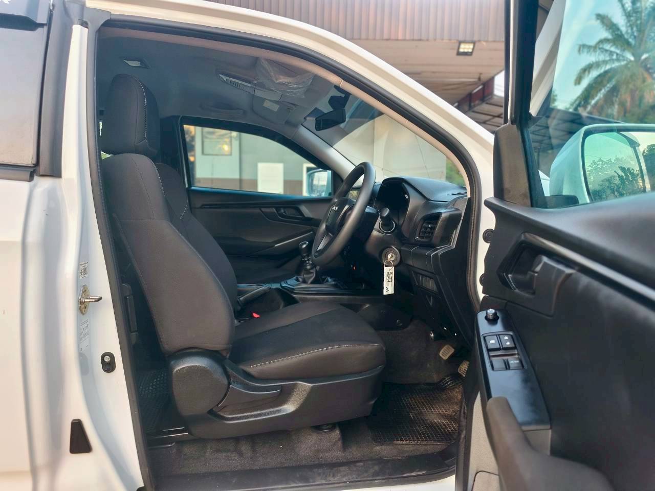 Isuzu D-Max All New Blue Power Spacecab 1.9 Ddi S MT 2024
