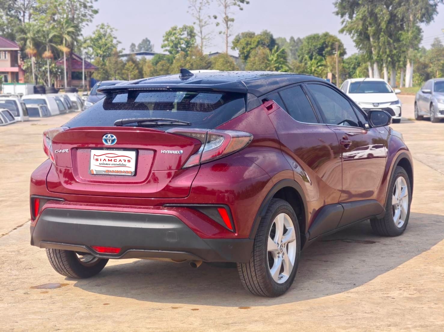 Toyota C-HR 1.8 Hybrid Hi SUV A/T ปี 2018