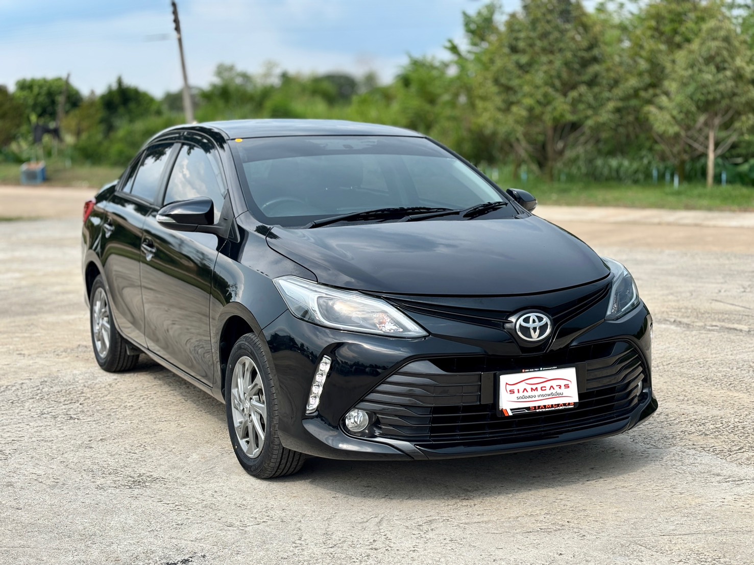 Toyota Vios 1.5 Mid Sedan AT ปี 2020
