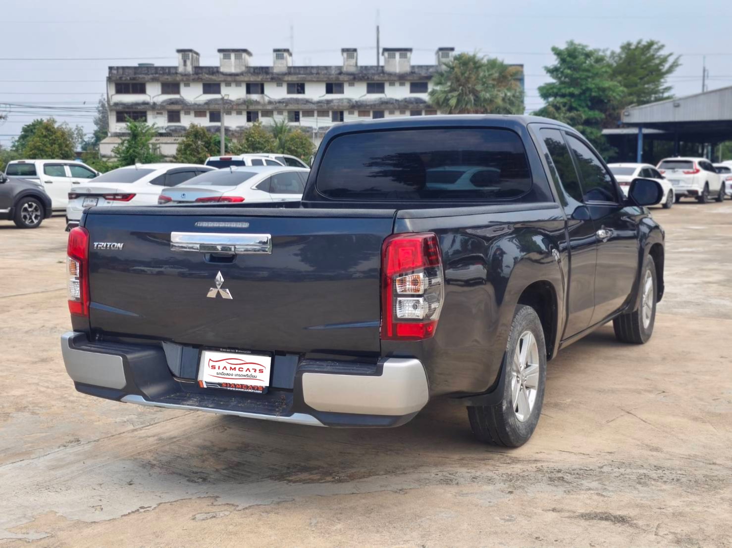 Mitsubishi Triton All New Mega Cab 2.5 GLX MT 2021