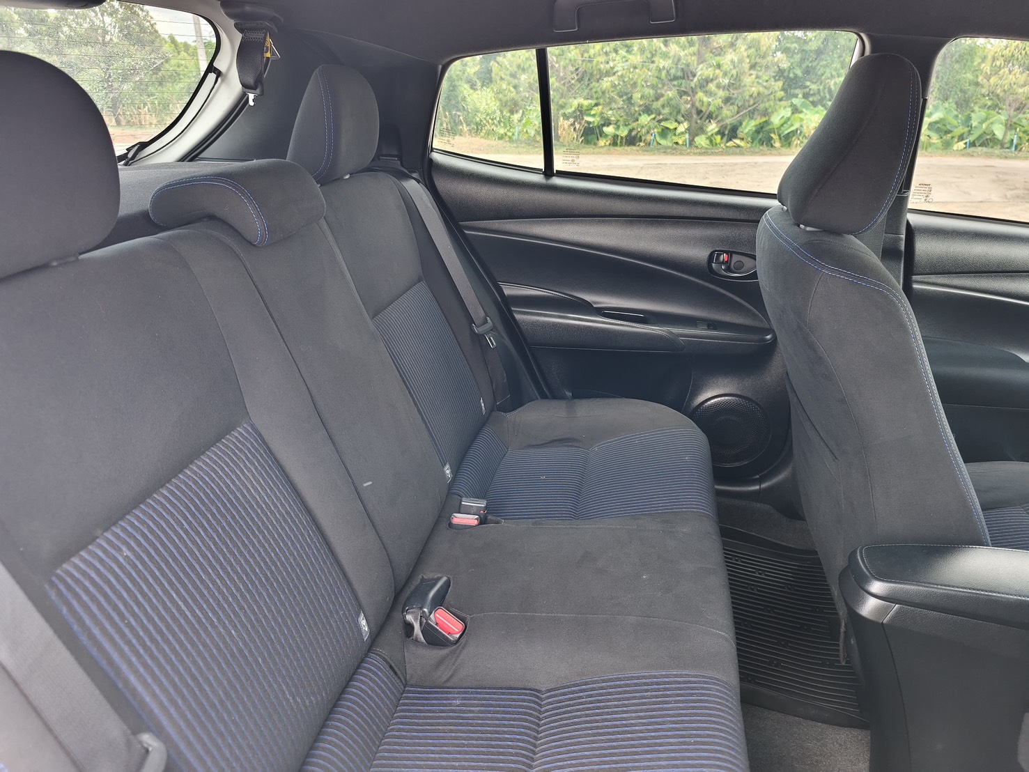 Toyota Yaris 1.2 E Hatchback AT 2019