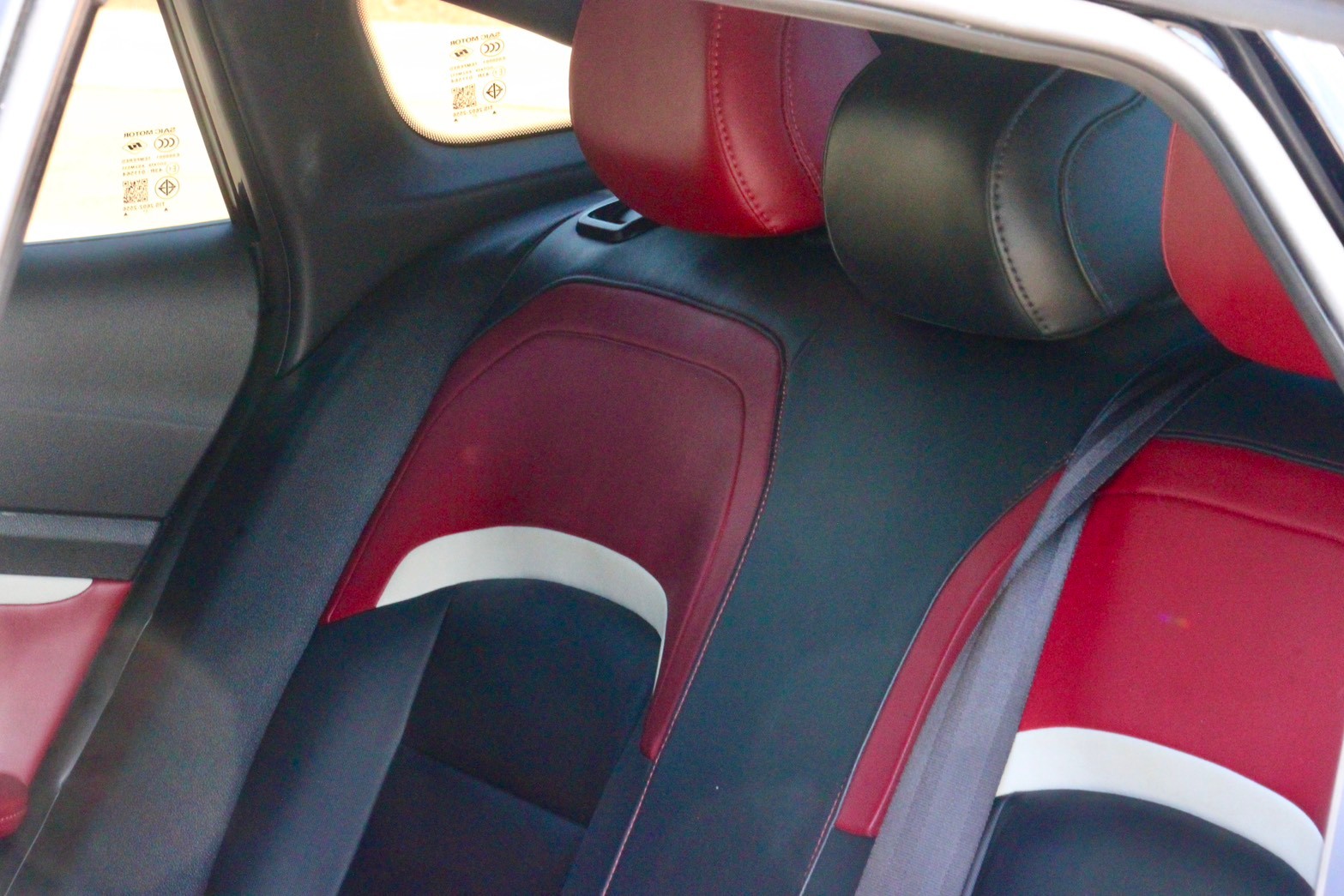 MG5 MG5 1.5 X Sunroof Sedan AT 2021