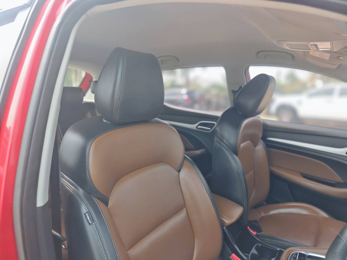 MG ZS 1.5 D PIUS SUV AT 2020