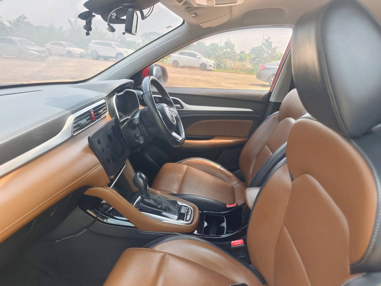 MG ZS 1.5 D PIUS SUV AT 2020