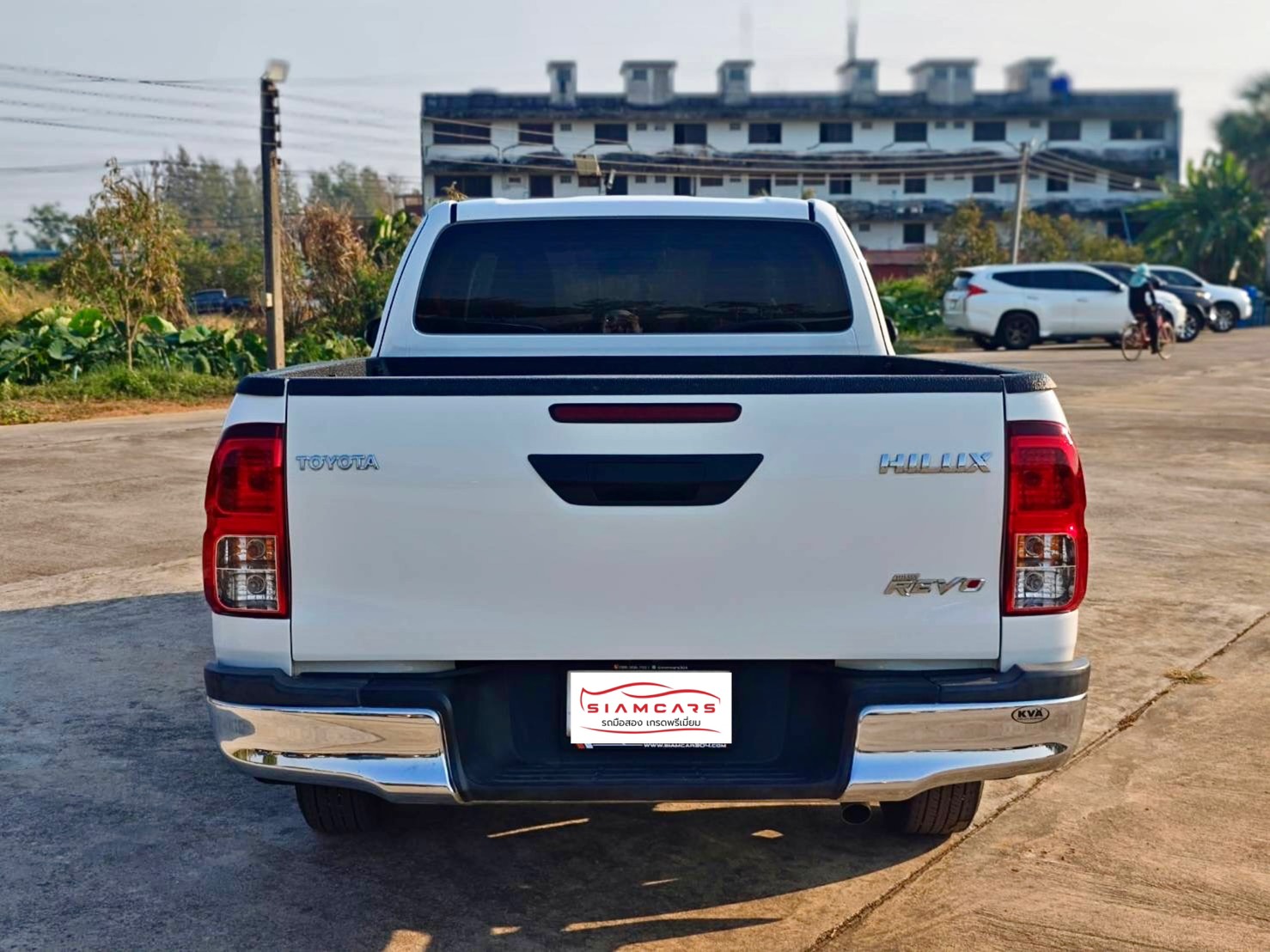 Toyota Hilux Revo Smart Cab 2.4 ENTRY Z Edition MT 2024