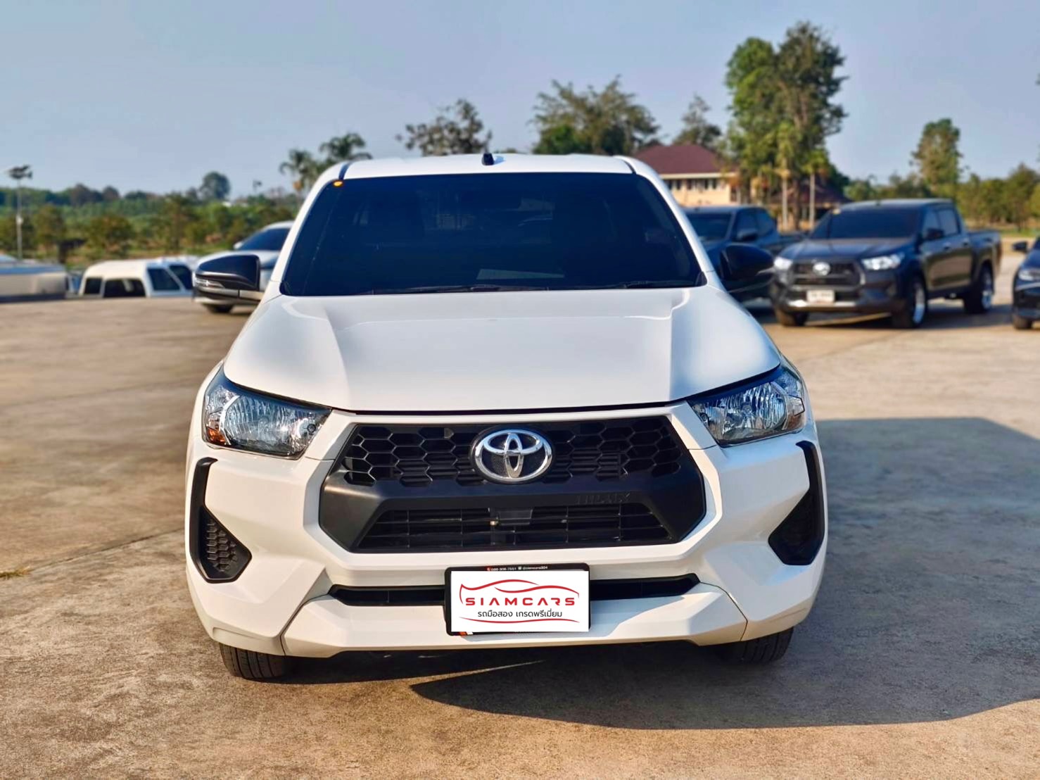 Toyota Hilux Revo Smart Cab 2.4 ENTRY Z Edition MT 2024