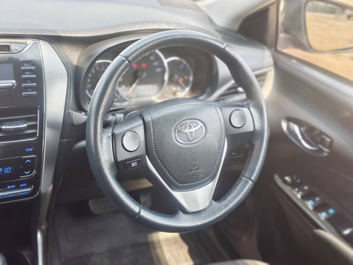Toyota Yaris ATIVE 1.2 G AT 2019