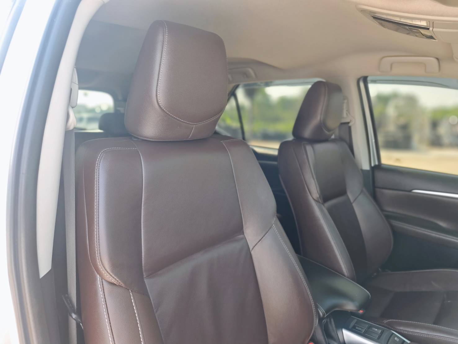 Toyota Fortuner 2.8 V SUV AT 2019