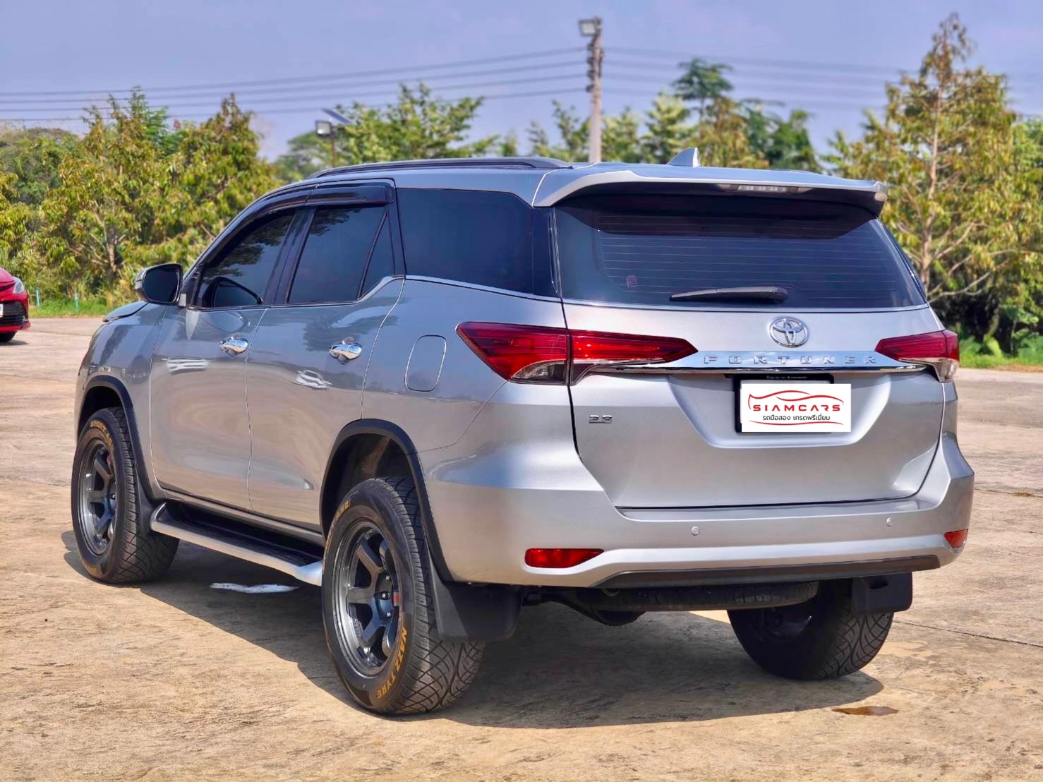 Toyota Fortuner 2.8 V SUV AT 2019