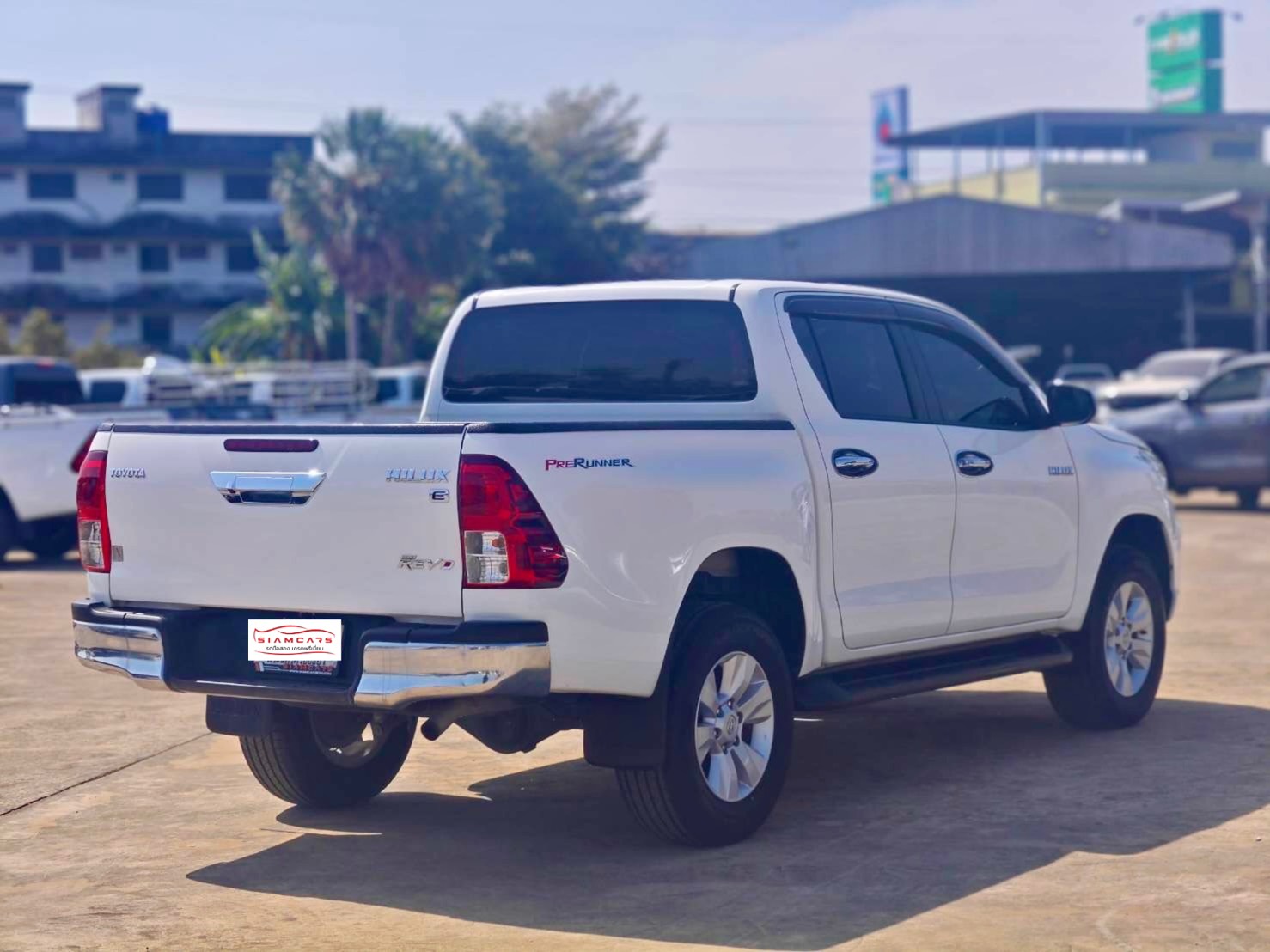 Toyota Hilux Revo Double Cab 2.4 E Prerunner MT 2020