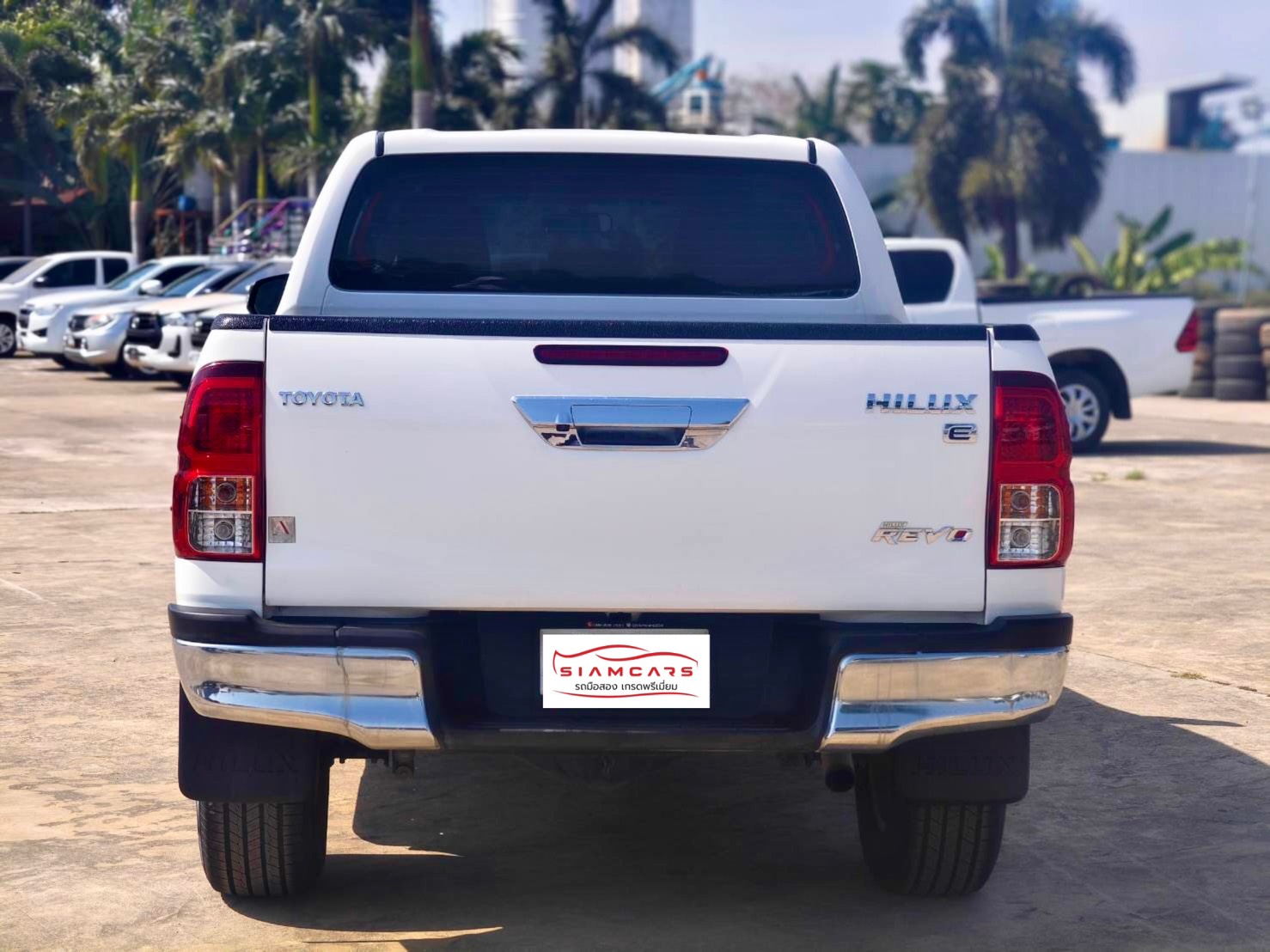 Toyota Hilux Revo Double Cab 2.4 E Prerunner MT 2020