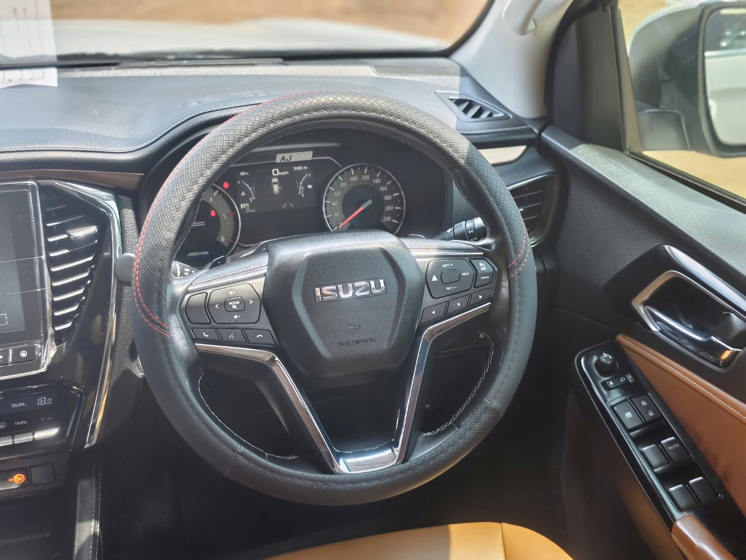 ISUZU MU-X 1.9 Ultimate SUV AT ปี 2021