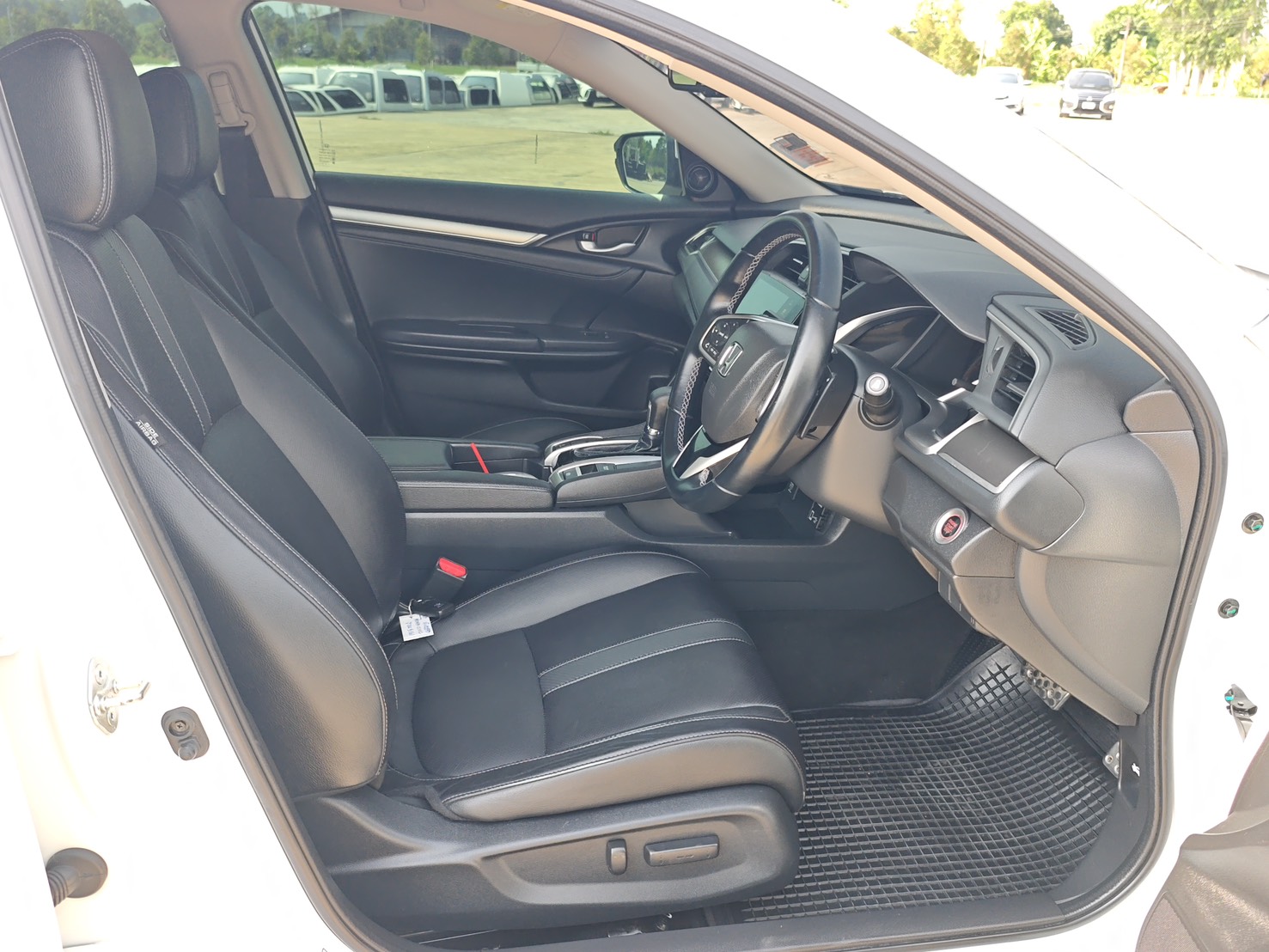 Honda Civic 1.5 Turbo RS Sedan AT ปี 2018