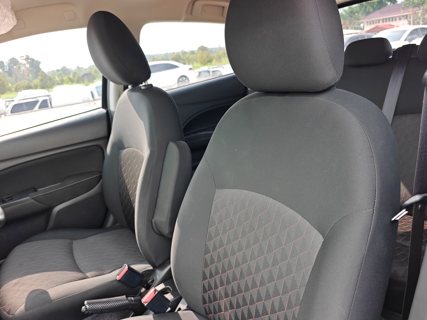 Mitsubishi Mirage 1.2 Active Dynamic Shield Sedan AT ปี 2024