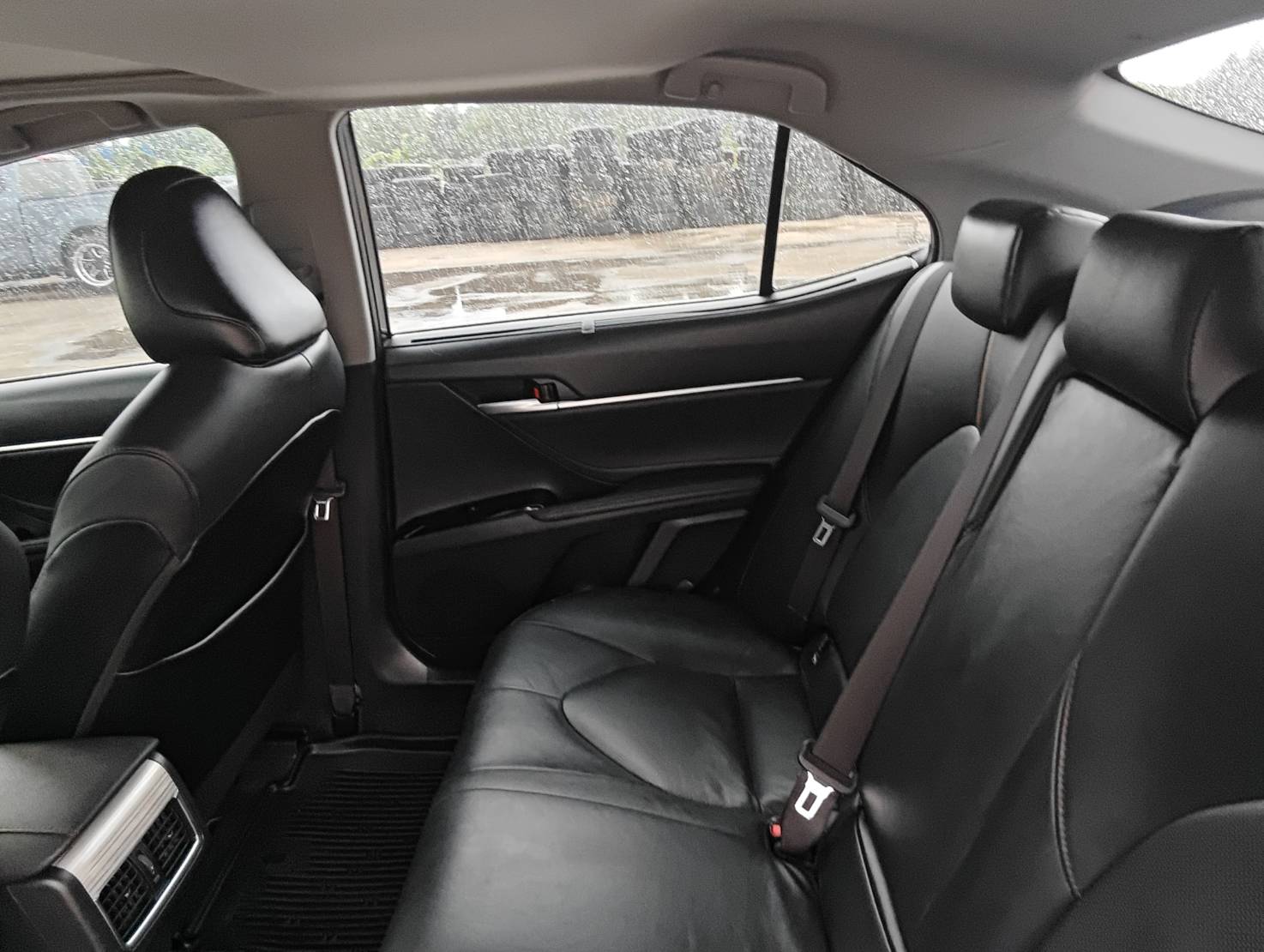 Toyota Camry 2.5 Hybrid Premium Sedan AT 2021