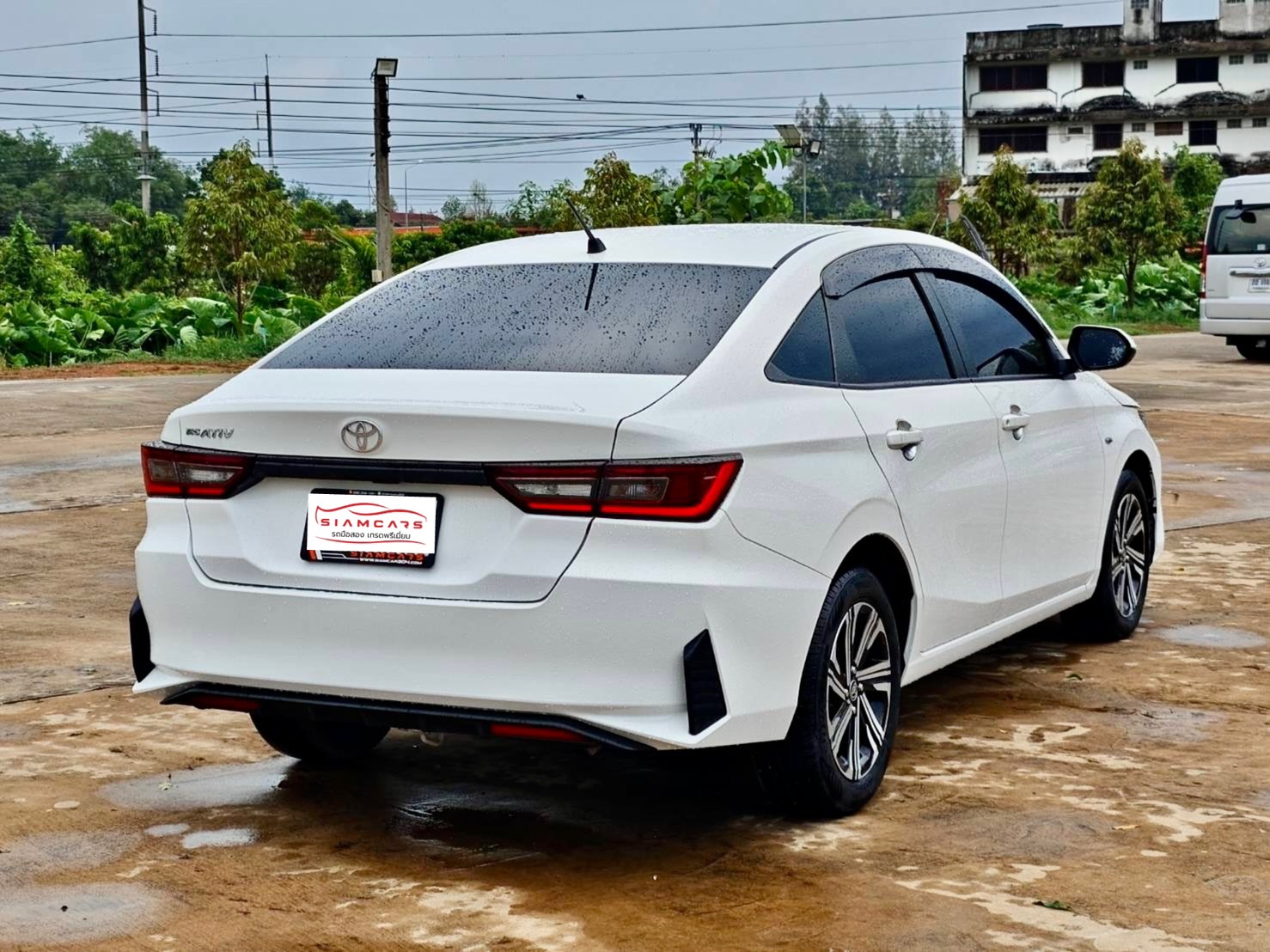 Toyota Yaris ATIV 1.2 Sport Sedan AT 2024