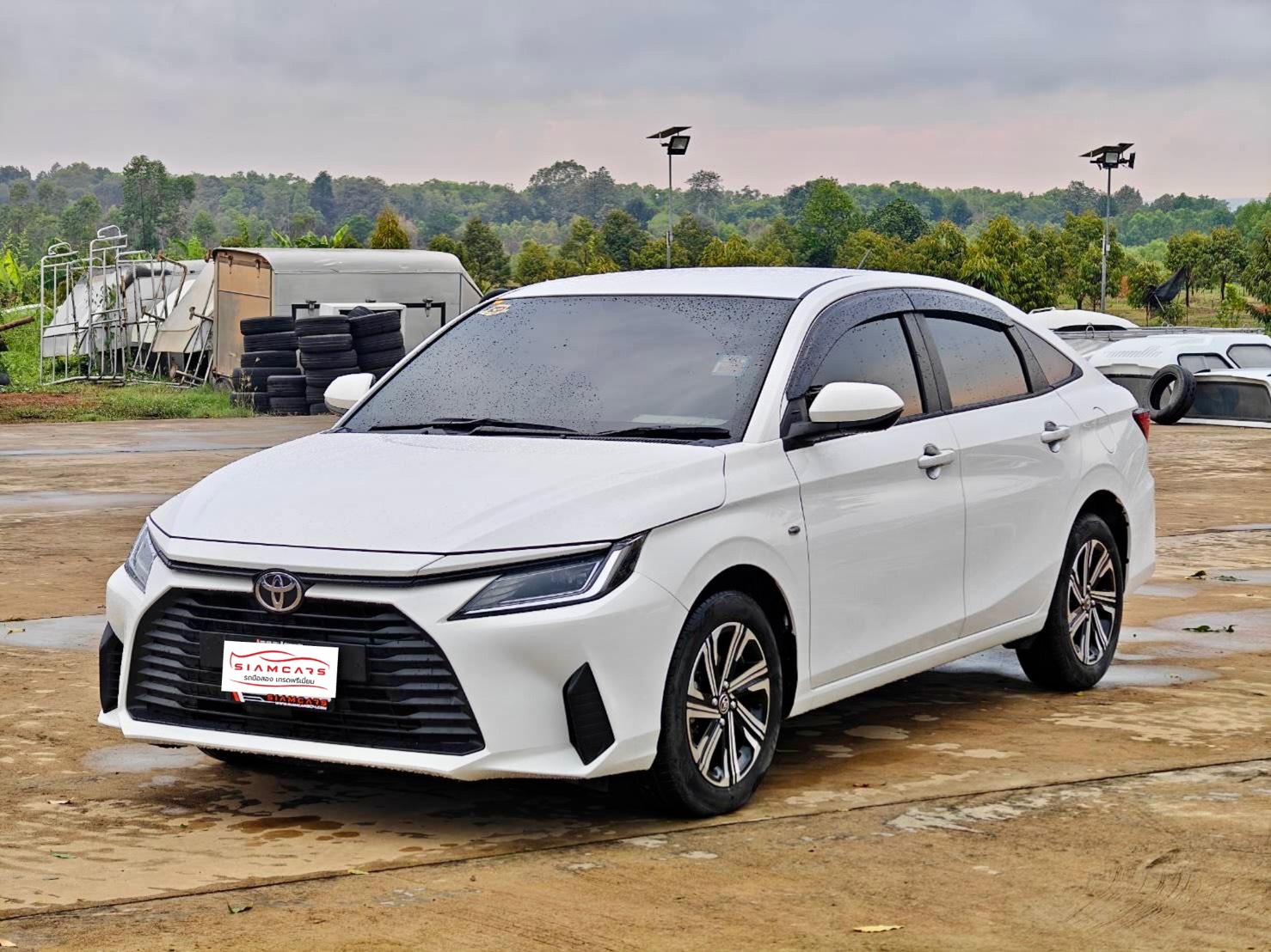 Toyota Yaris ATIV 1.2 Sport Sedan AT 2024