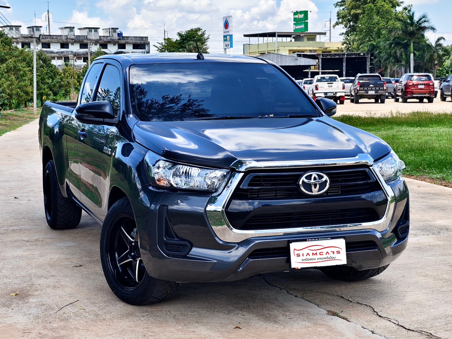 Toyota Hilux Revo Smart Cab 2.4 ENTRY Z Edition MT 2024