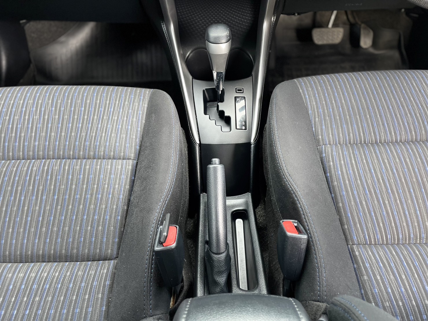 Toyota Yaris ATIVE 1.2 E AT 2019