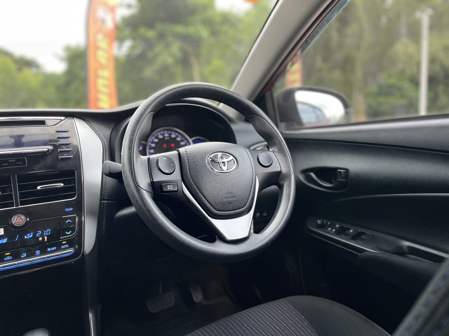 Toyota Yaris ATIVE 1.2 E AT 2019