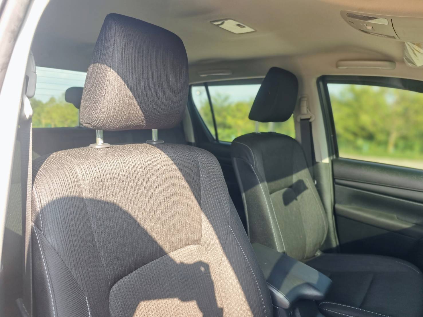 Toyota Hilux Revo Double Cab 2.4 Entry Z Edition MT 2024