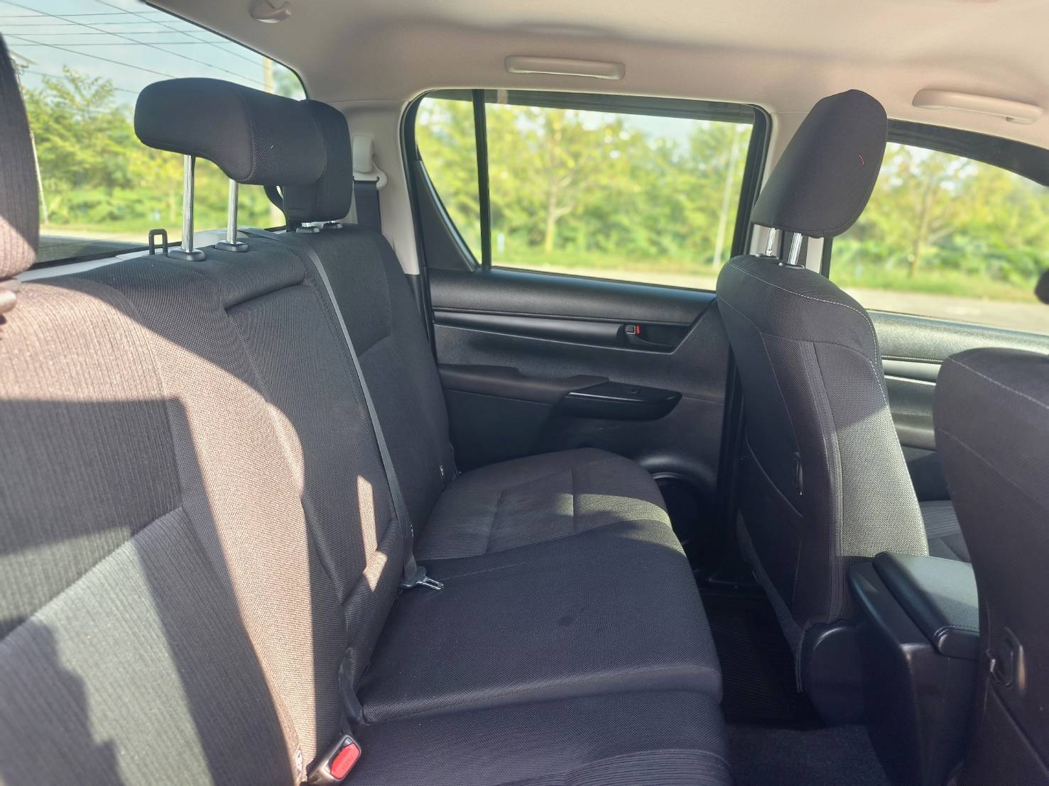 Toyota Hilux Revo Double Cab 2.4 Entry Z Edition MT 2024