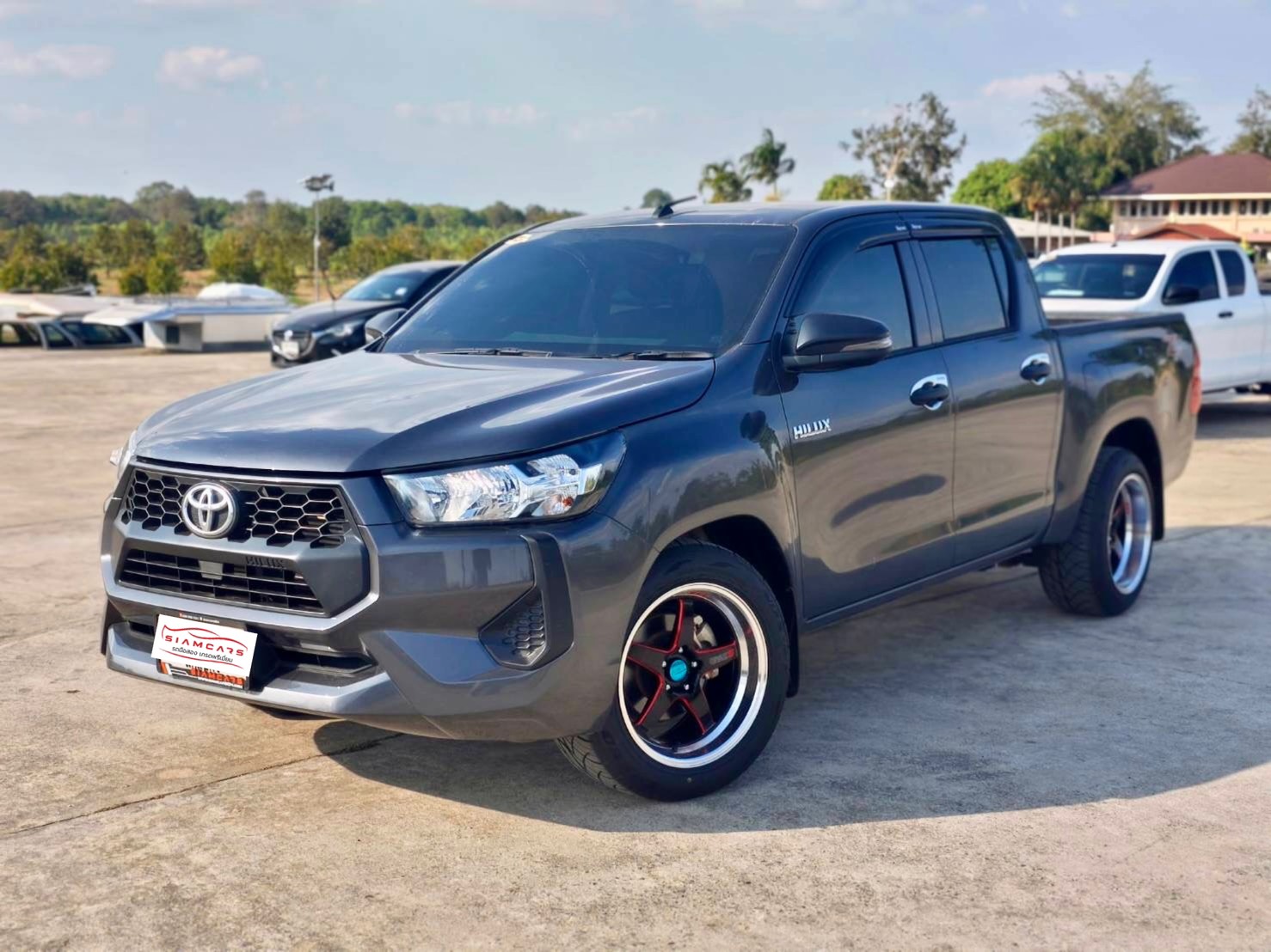 Toyota Hilux Revo Double Cab 2.4 Entry Z Edition MT 2024
