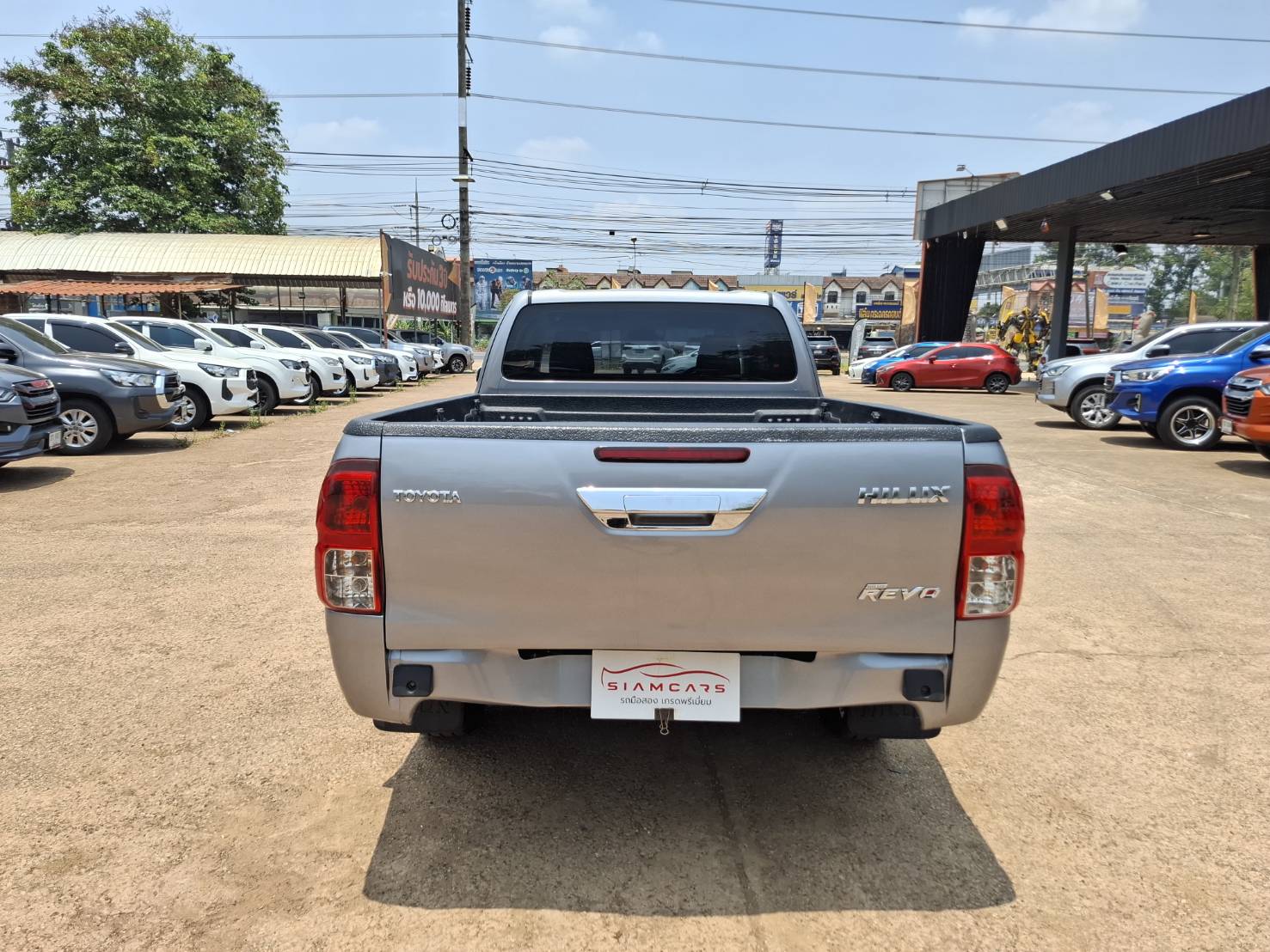 Toyota Hilux Revo Smart Cab 2.4 J Plus MT 2019