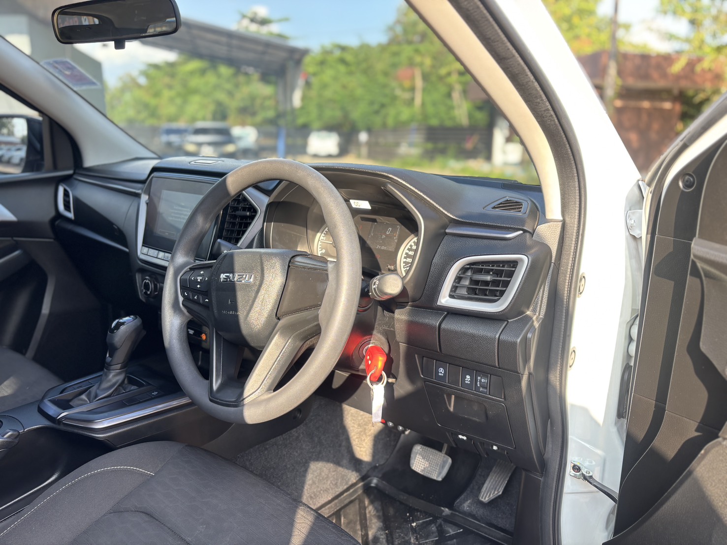 Isuzu D-Max All New Blue Power Cab-4 1.9 Ddi L DA AT 2022