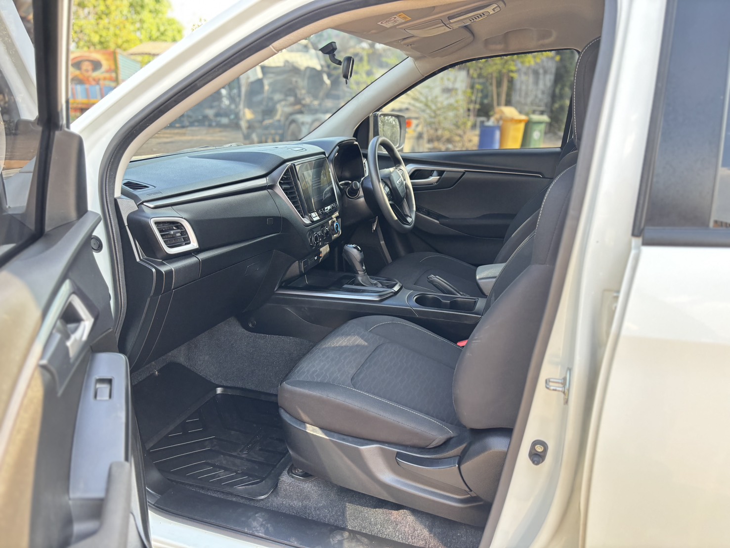Isuzu D-Max All New Blue Power Cab-4 1.9 Ddi L DA AT 2022