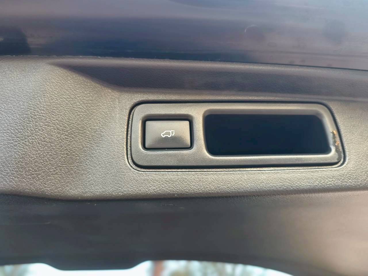 Toyota Fortuner 2.4 V SUV AT 2018