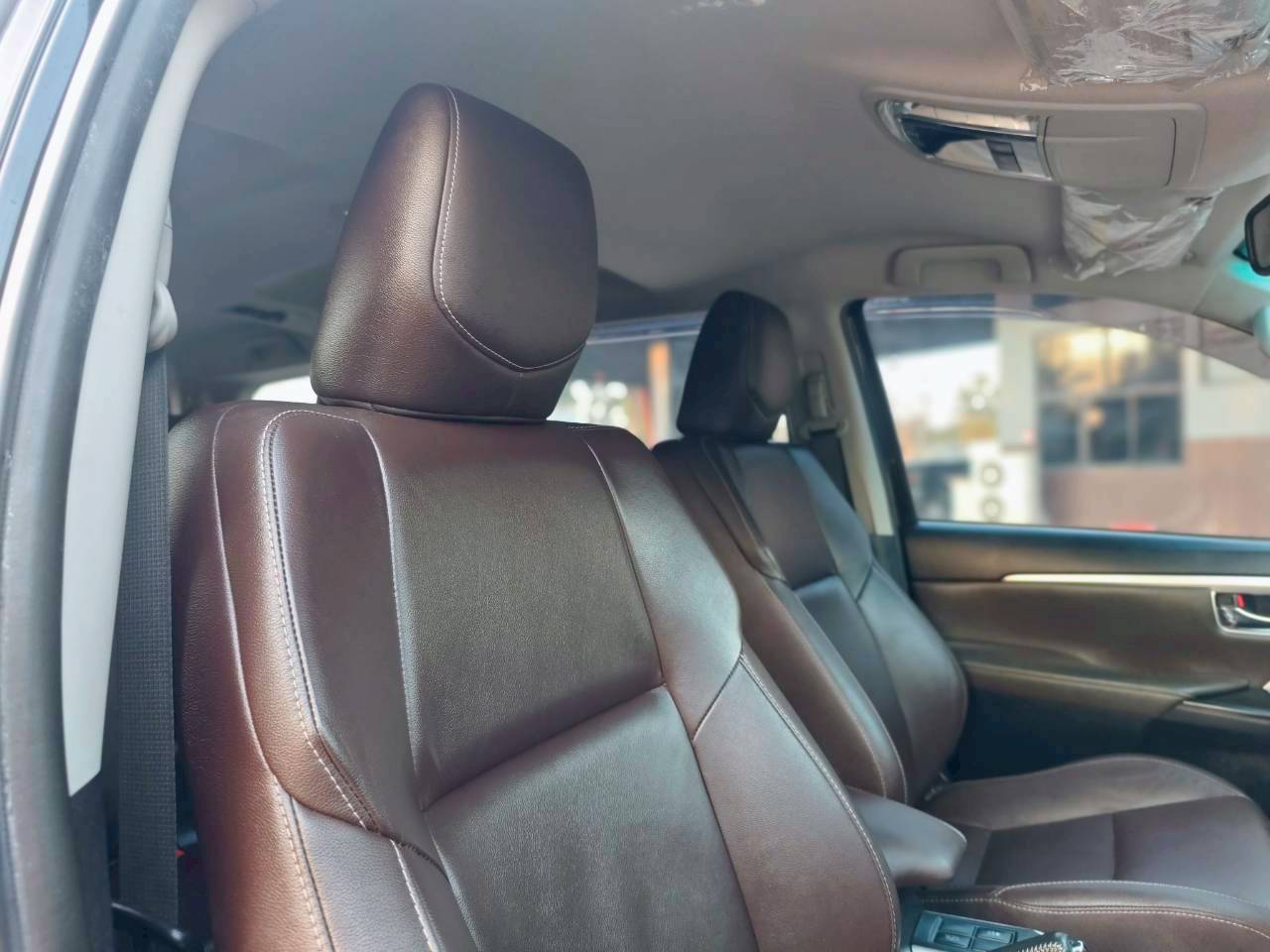Toyota Fortuner 2.4 V SUV AT 2018