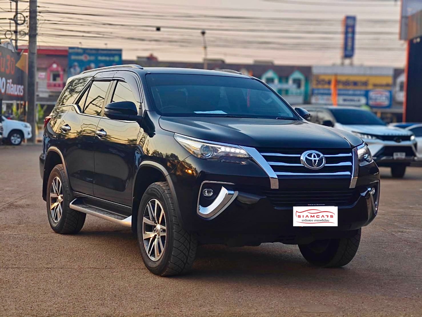 Toyota Fortuner 2.4 V SUV AT 2018