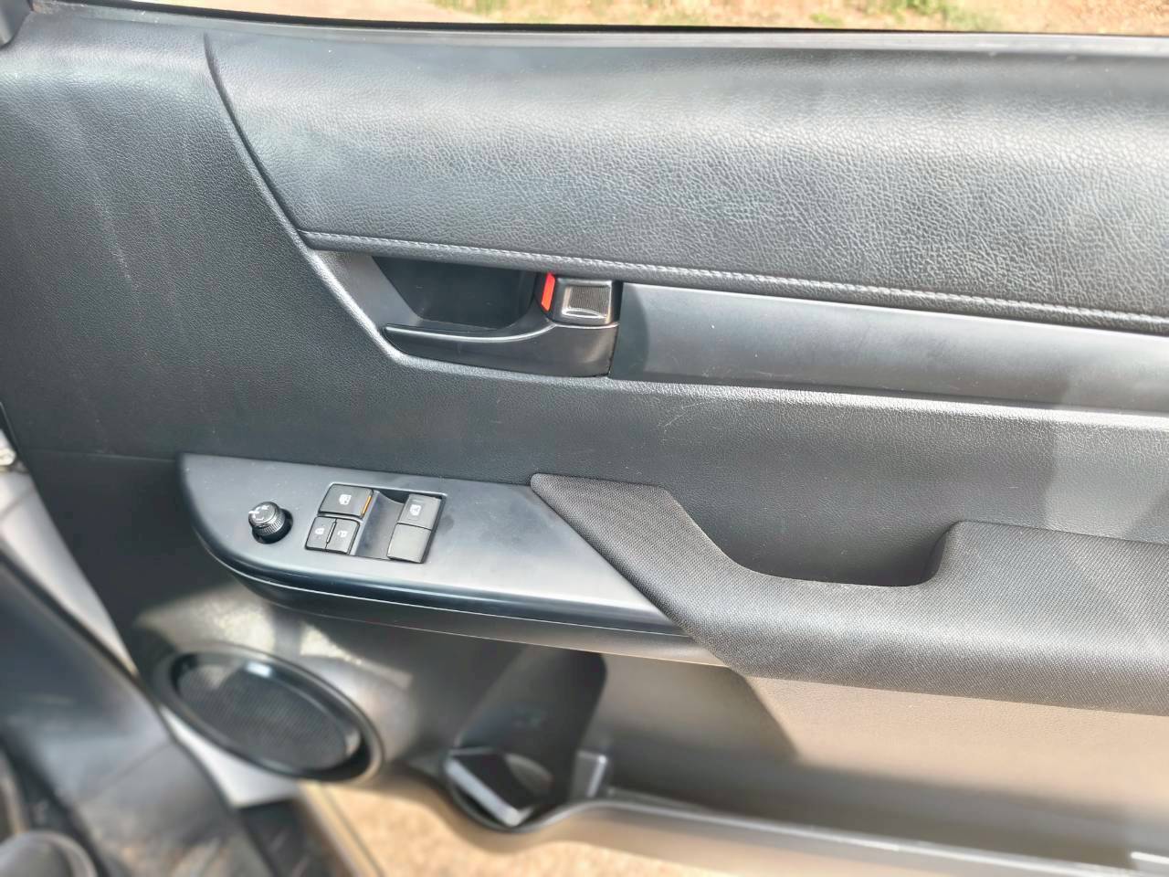 Toyota Hilux Revo 2.8 Entry Single Cab MT 2022